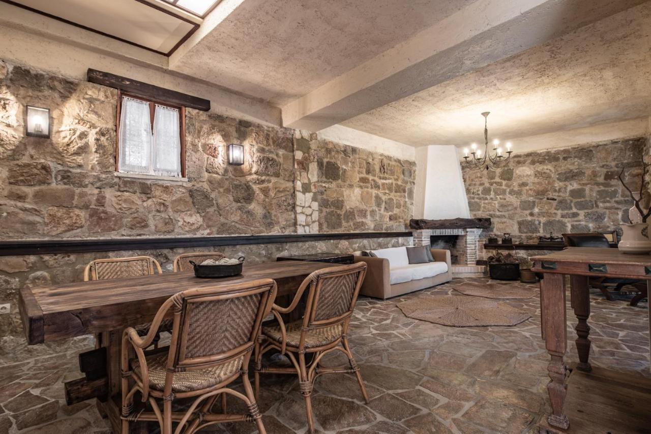 Villa Gioia - Secret Gem With Private Garden Katastárion Exterior foto